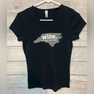 North Carolina Wine Puts Me In A Good Mood V-Neck T-shirt Women’s Medium